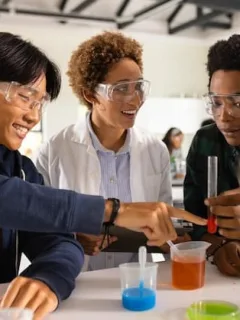 Unlock STEM Potential: Resources & Opportunities for Students - Cover Image