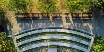 ESG Investing Regulations in 2025: Impact on US Strategies & Governance - Cover Image